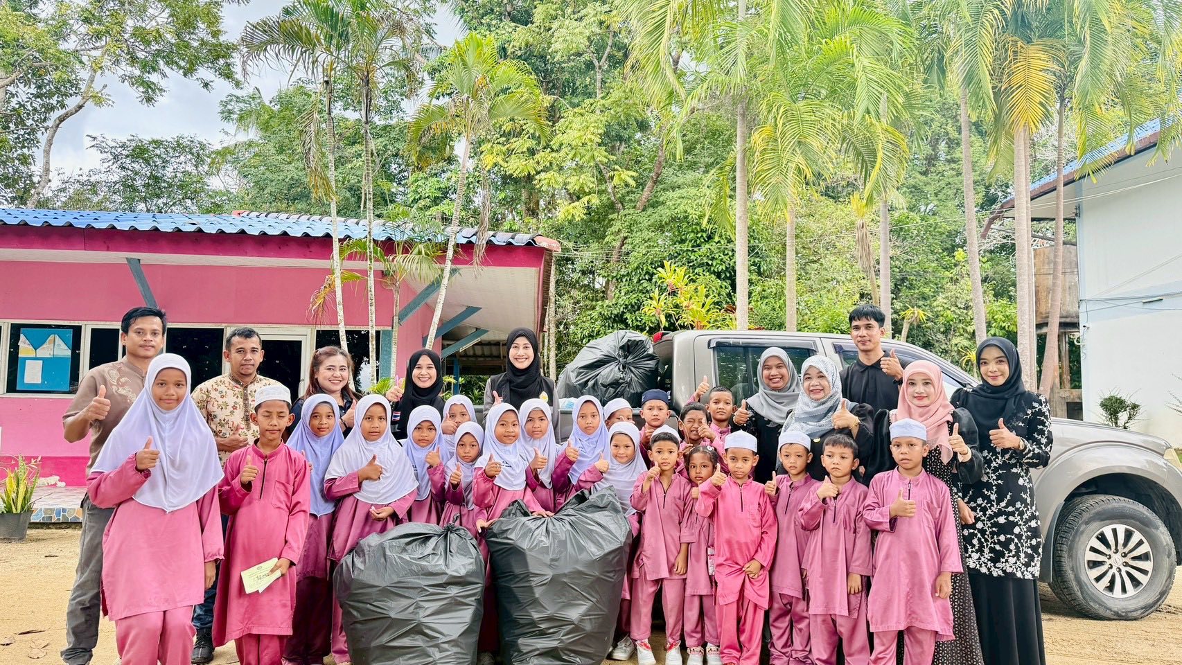 ♻️กิจกรรมธนาคารขยะรับซื้อขยะรีไซเคิล 🚮🚮
🎯🎯 ณ โรงเรียนบ้านโคกตีเต หมู่ที่2 และโรงเรียนโคกสุมุ หมู่ที่3 ต.บางปอ อ.เมือง จ.นราธิวาส